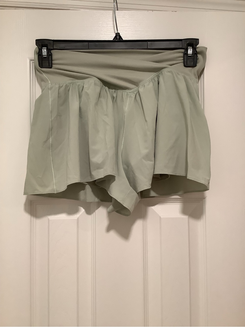 Light Sage Women's Athletic Ruffle Shorts-aerie offline